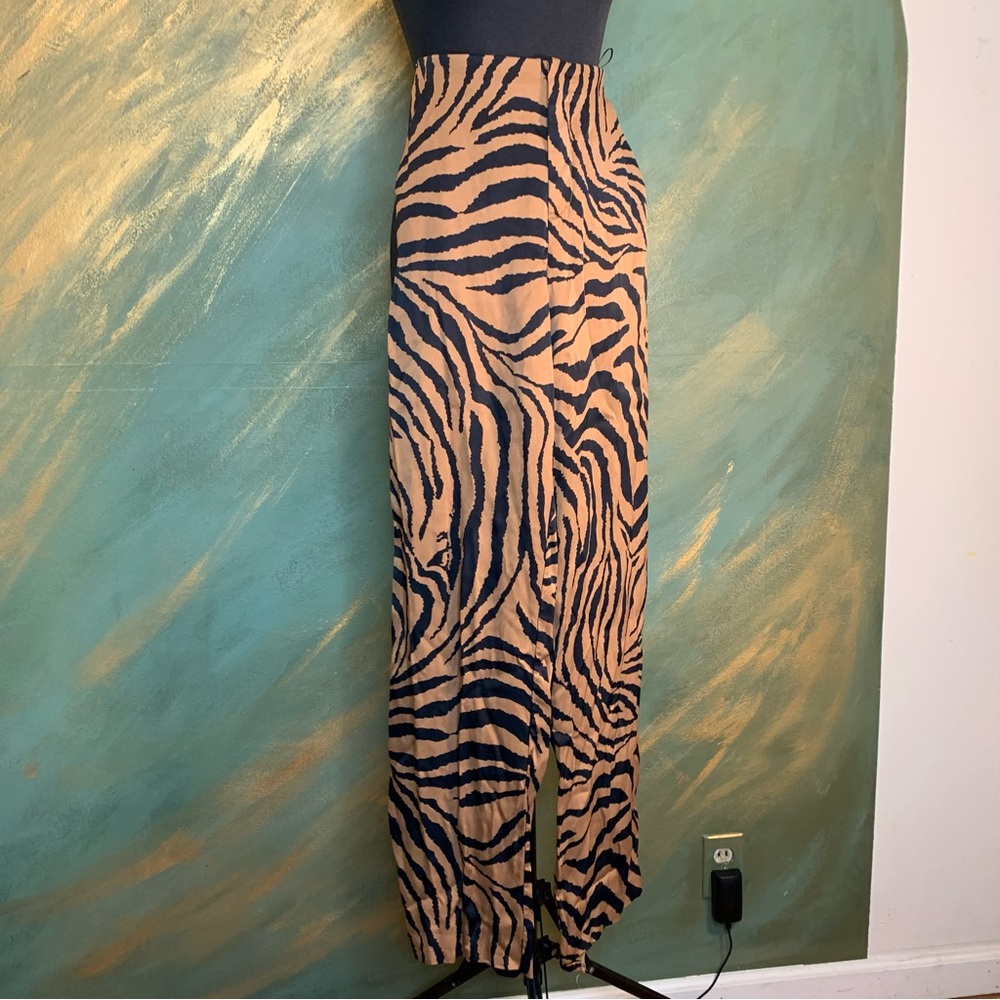 Zara Zebra Print Silk Pants  XS. Slight stretch, high waisted pants